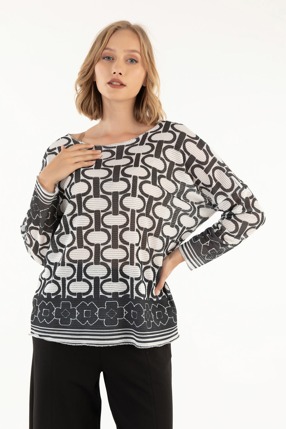 Modern Link Gardenia Top – Isle by Melis Kozan