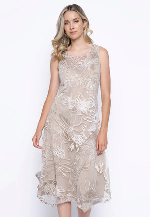 PrintedMeshSleevelessDressFront