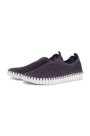 Eco-Chic Comfort: Ilse Jacobsen Tulip Recycled Slip-On Shoes